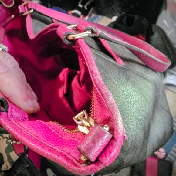 Coach bag and wristlet - Picture 4 of 7